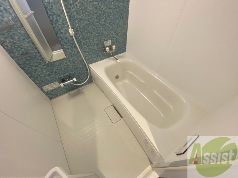 バス・シャワールーム　お風呂です！一日の疲れを癒してくださいね！