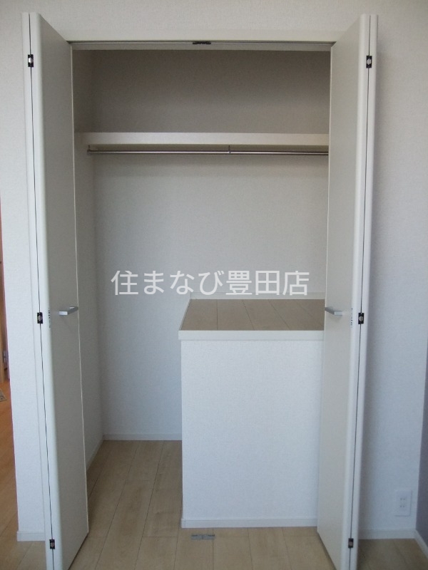 収納　同型タイプ