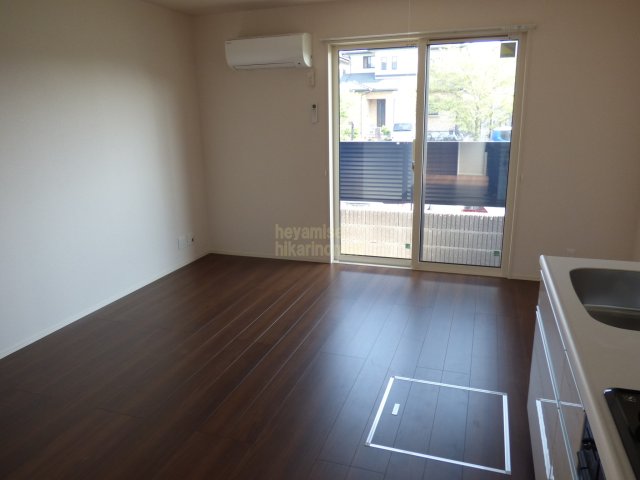 居室・リビング　※写真は別号室