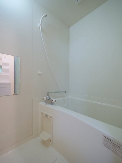 バス・シャワールーム　※他号室の写真です。