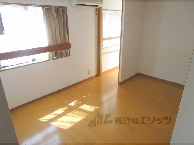 居室・リビング　洋室