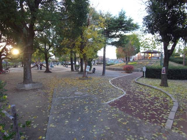 公園　上ケ池公園（公園）まで726m