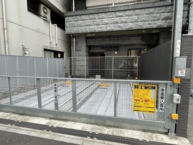 駐車場　駐車スペースもあります