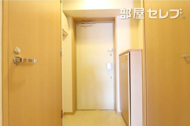 玄関　他号室の写真です。