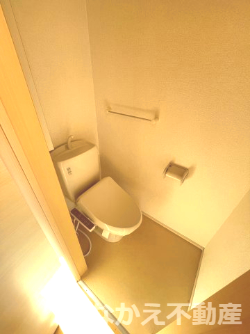 トイレ　落ち着いたトイレです