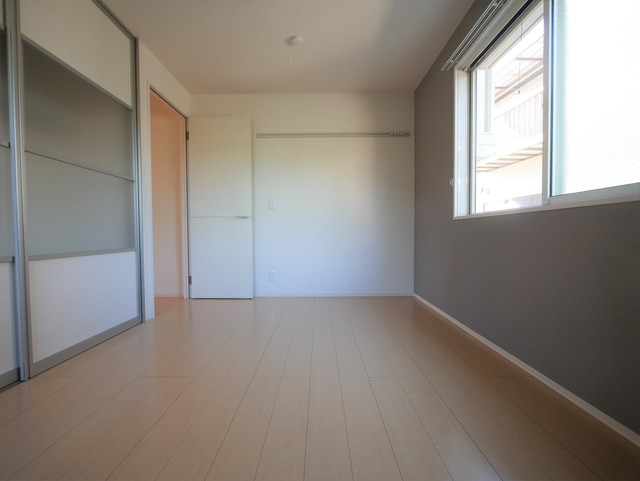 その他部屋・スペース　★明るい洋室で住み心地が良さそうですね★