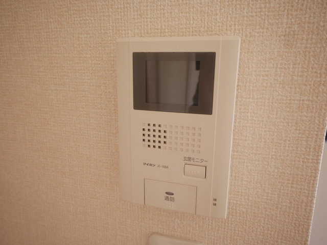 セキュリティ　★モニタ付きインターホンでセキュリティ面も安心ですね★