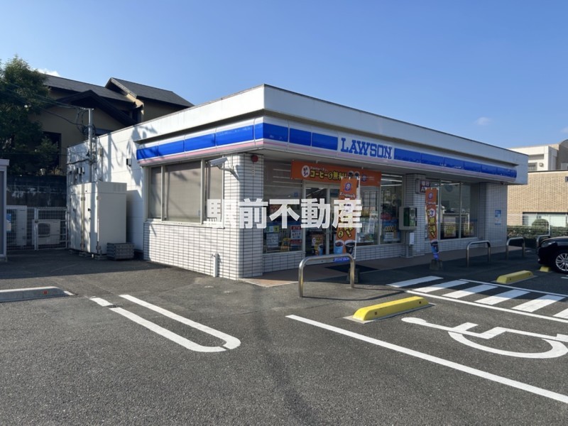 コンビニ　ローソン八女吉田店（コンビニ）まで100m