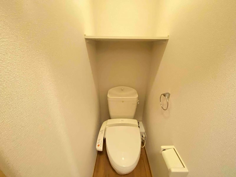 トイレ　別号室イメージ