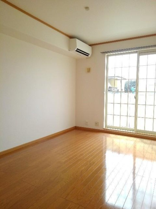 居室・リビング　図面と現状に相違がある場合には現状を優先