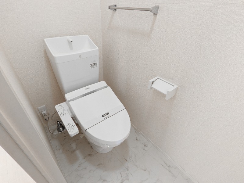 トイレ　図面と現状に相違がある場合には現状を優先