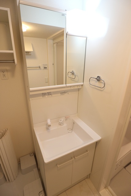 洗面設備　他号室の写真です