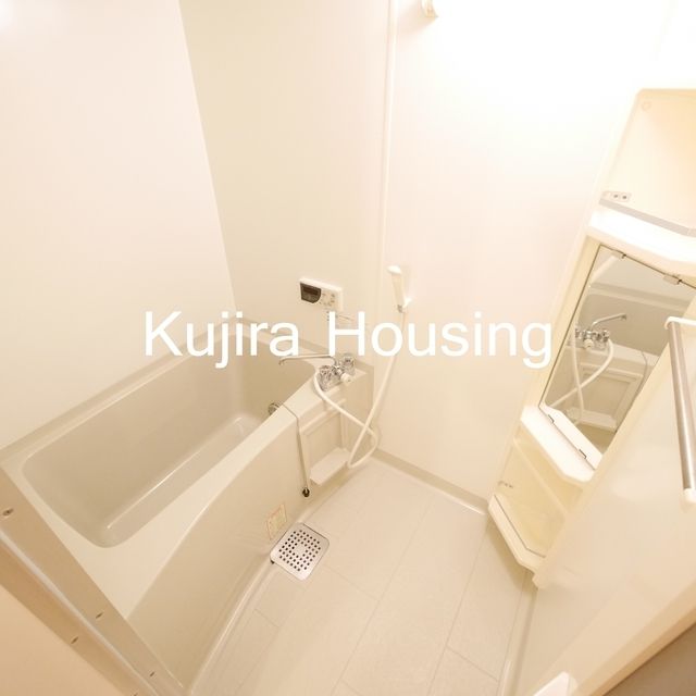 バス・シャワールーム　嬉しい追い焚き付きのお風呂★