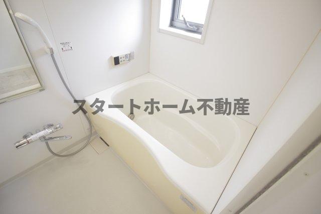 バス・シャワールーム　お風呂です