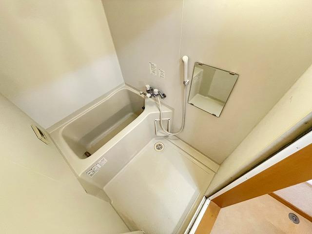 バス・シャワールーム　浴室