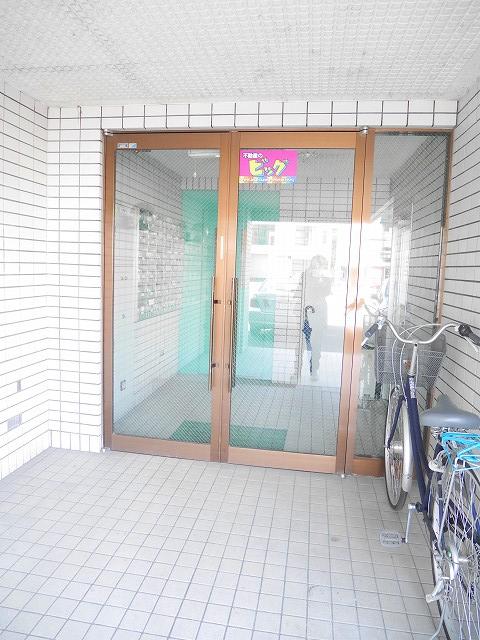 エントランス　エントランス