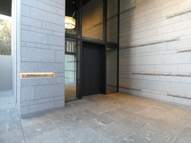 エントランス　エントランス