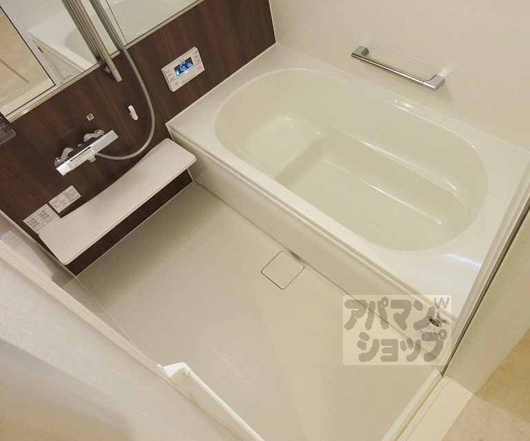 バス・シャワールーム　ゆったりつかれるお風呂です