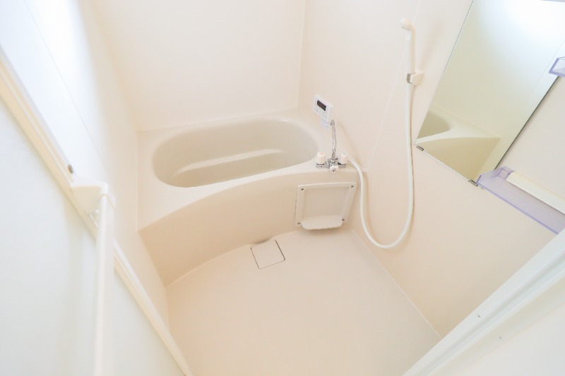 バス・シャワールーム　図面と現状に相違がある場合には現状を優先