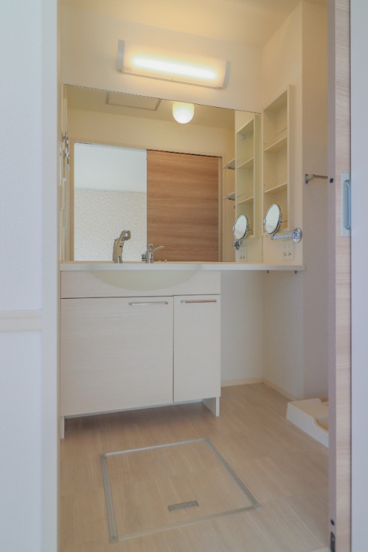 洗面設備　図面と現状に相違がある場合には現状を優先