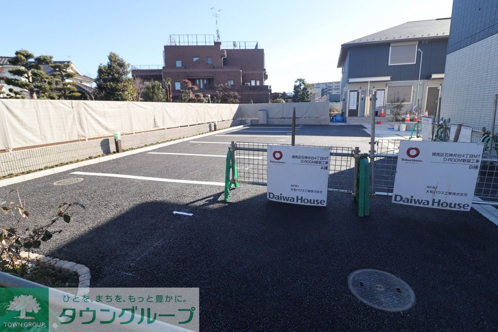 駐車場　駐車場