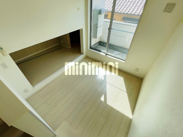 玄関　広めの玄関スペース