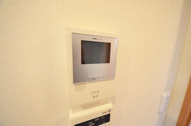 セキュリティ　★安心のモニター付きインターホン★