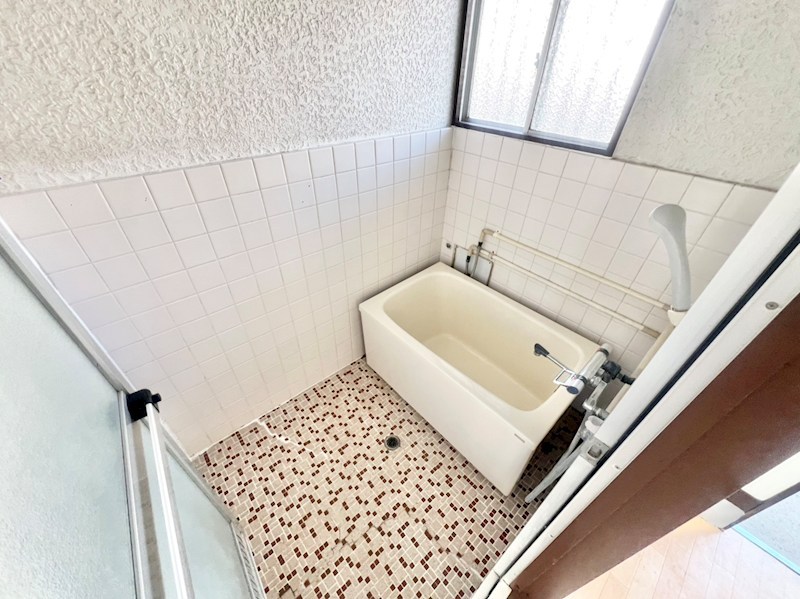 バス・シャワールーム　他部屋