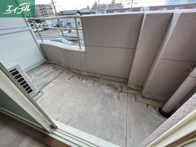 バルコニー　ベランダ