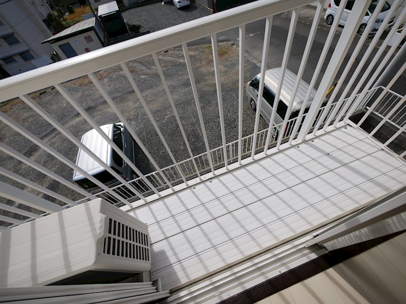 バルコニー　南向きで日当たり良好！