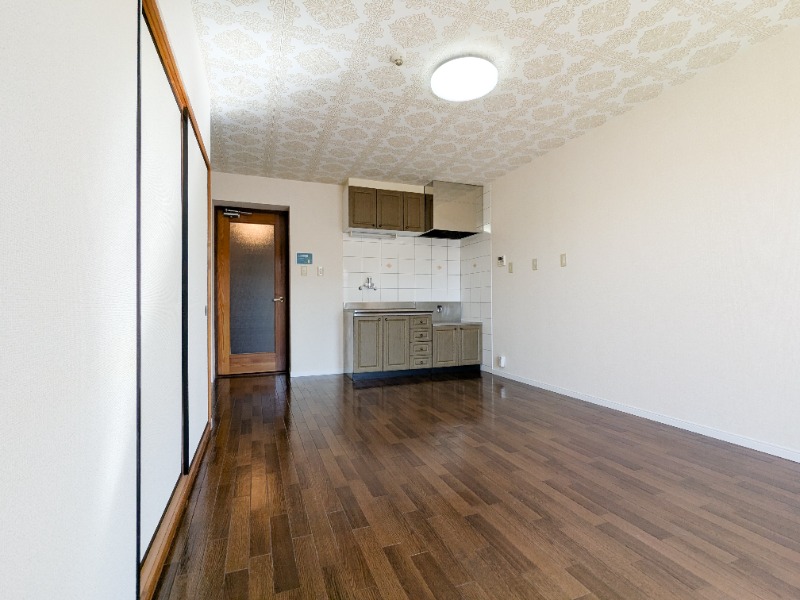 居室・リビング　図面と現状に相違がある場合には現状を優先