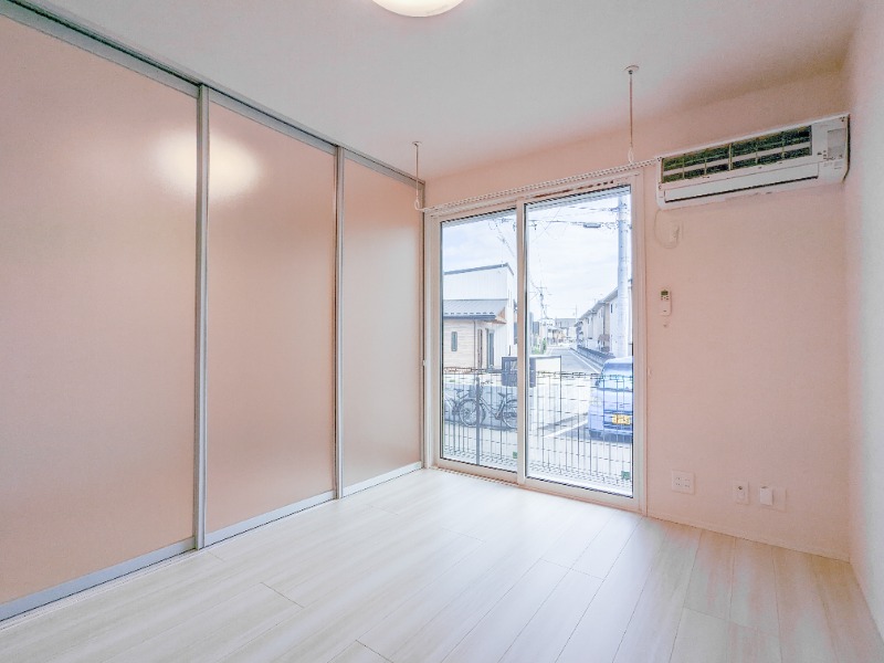 居室・リビング　図面と現状に相違がある場合には現状を優先