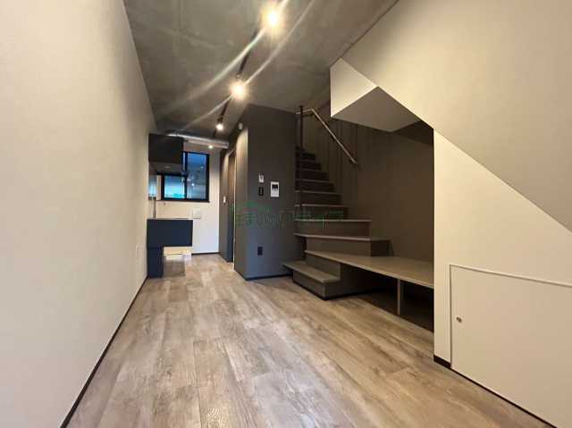 居室・リビング　別部屋参考写真です