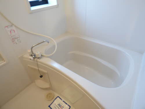 バス・シャワールーム　ゆったり過ごせるお風呂です