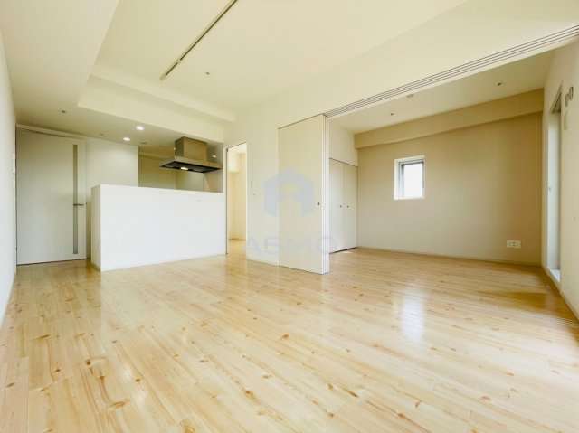 居室・リビング　※同物件　別間取り　参考写真