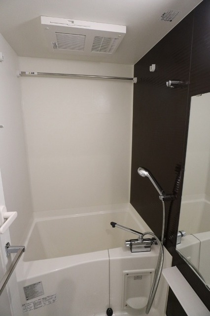 バス・シャワールーム　バスルーム