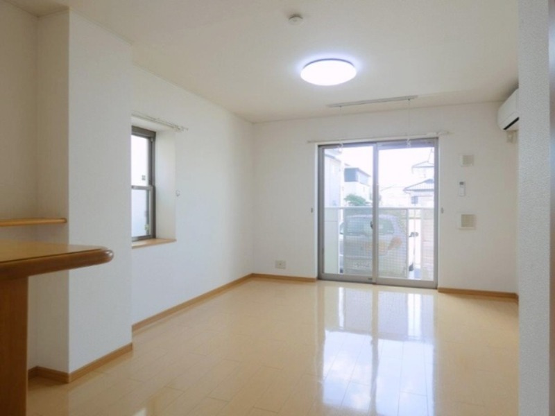 居室・リビング　図面と現状に相違がある場合には現状を優先