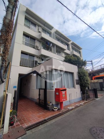 建物外観　シャトー・ファミリー　外観