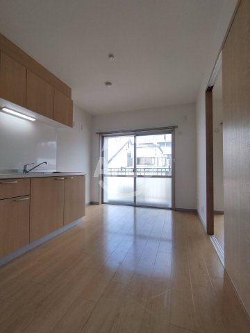 居室・リビング　シャトー・ファミリー　リビング