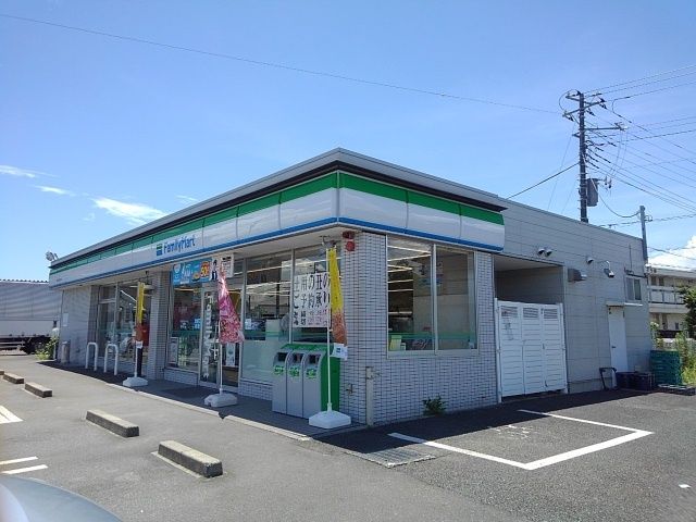 コンビニ　ファミリーマート富士まつもと店（コンビニ）まで600m