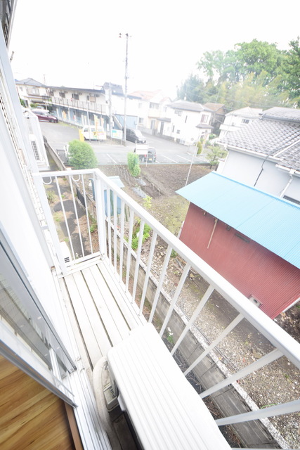 バルコニー　～洗濯物干さなきゃ～