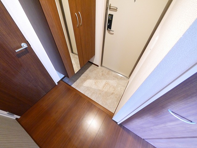 玄関　明るい玄関です