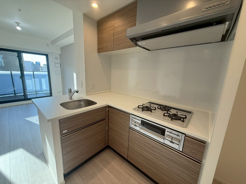 キッチン　Ｌ字型システムキッチン