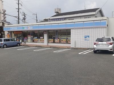 コンビニ　ローソン国分町店（コンビニ）まで360m