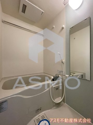 バス・シャワールーム　同マンション別部屋　参考写真