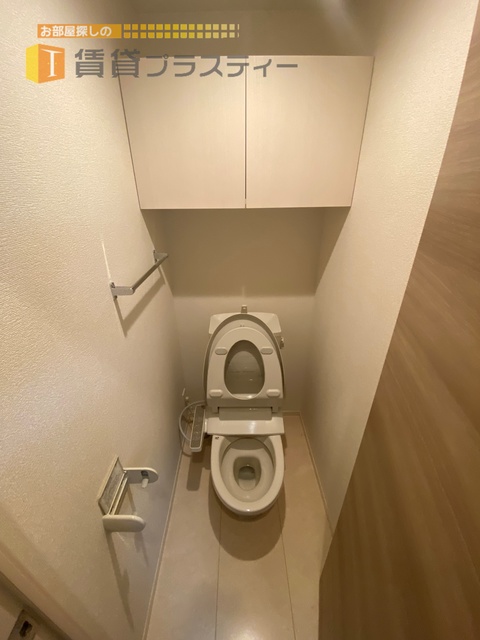 トイレ　ウォシュレット付き！
