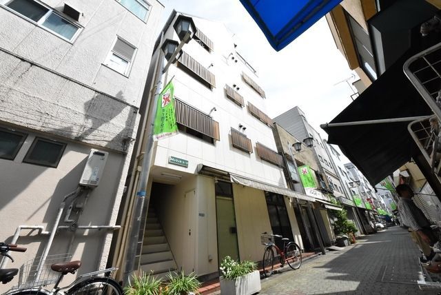 建物外観　便利な立地