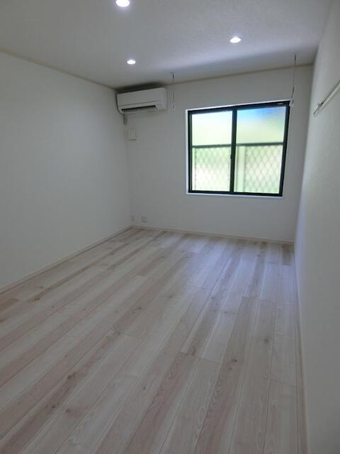 居室・リビング　遮音性能が向上した新シリーズ…?