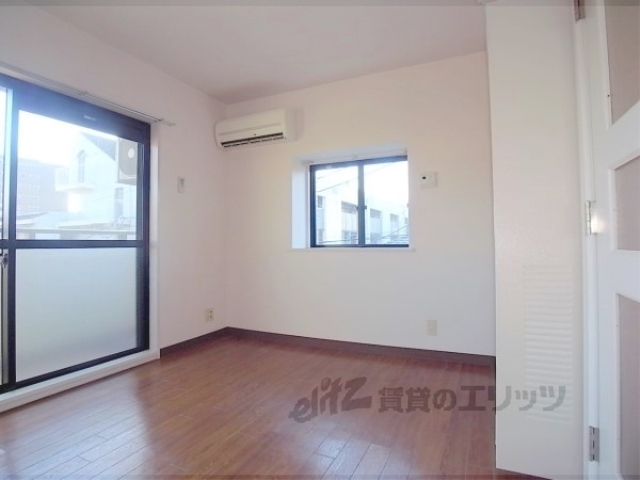 居室・リビング　居室