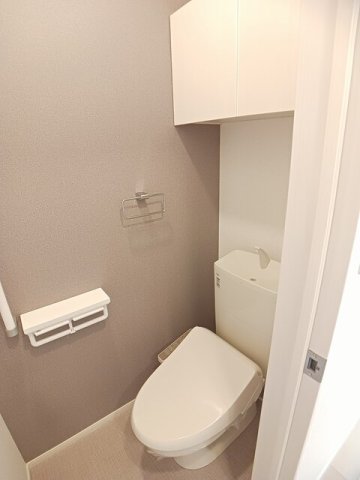 トイレ　清潔感のあるトイレです